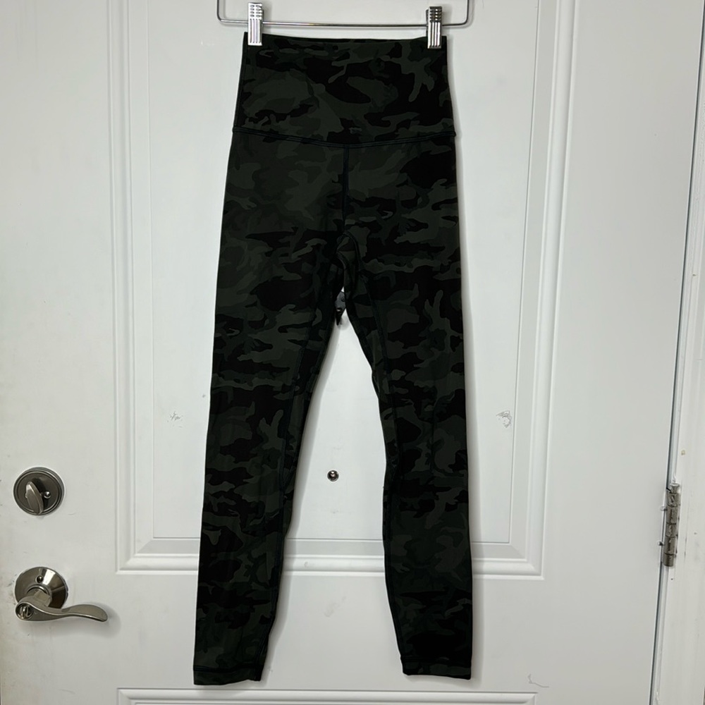 Lululemon camo leggings